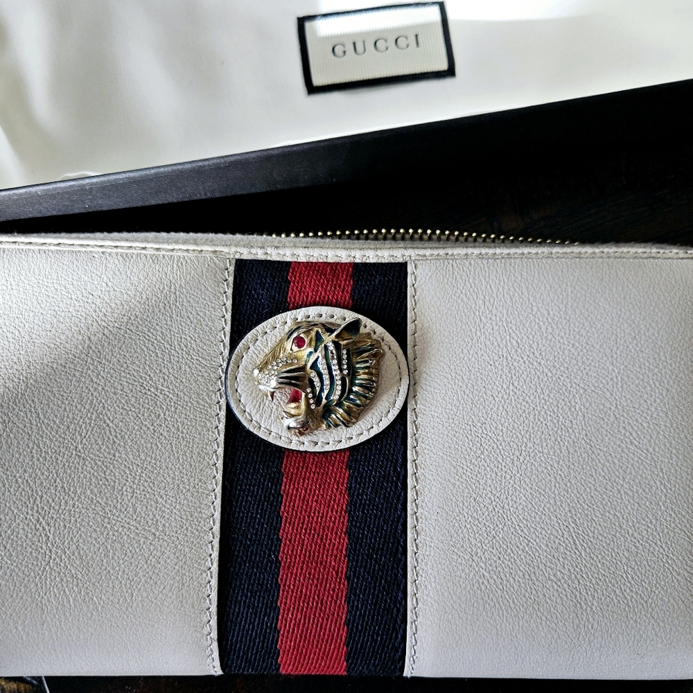 Gucci White Sherry Line Zippy Rajah Long Wallet 🌟FULL INCLUSION🌟 - Picture 8 of 14